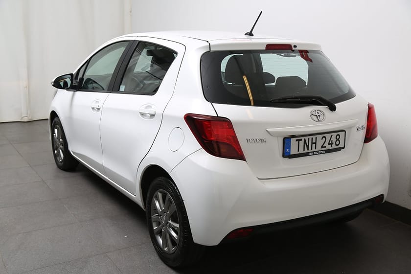 Bild 4 av Toyota Yaris 1,33 Dual VVT-i Multidrive S Active 5-dörrar Kamera