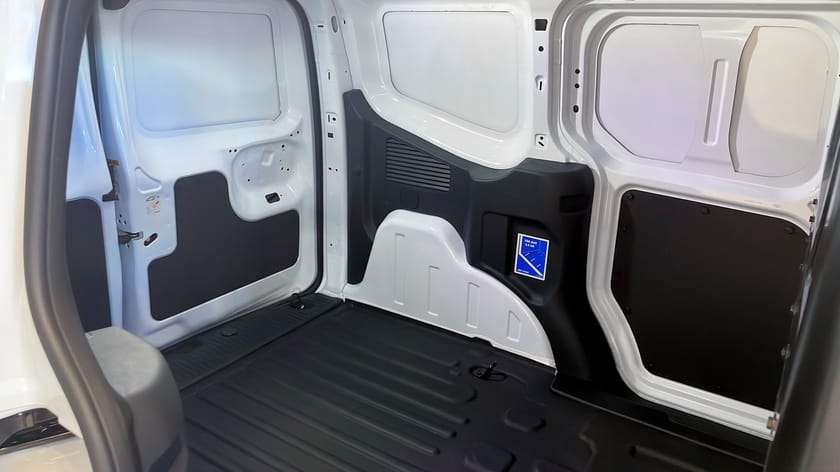 Bild 5 av Ford Transit Courier LIMITED SKÅP 1.0B 125 A FWD