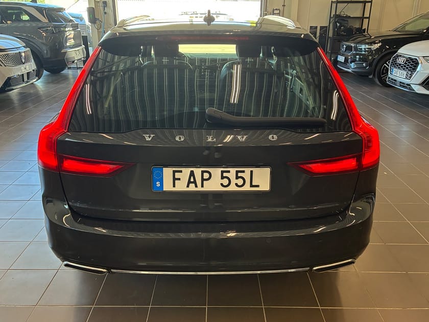 Bild 4 av Volvo V90 D4 Geartronic Inscription Nav/Läder/Drag/Kamera/Värmare