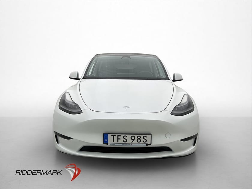 Bild 2 av Tesla Model Y Long Range AWD Autopilot Dragkrok MOMS