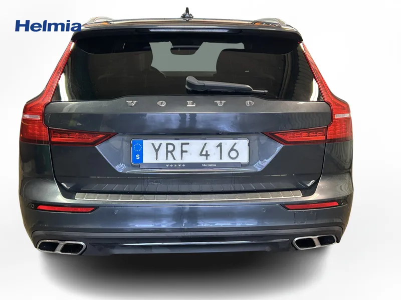 Bild 6 av 10 – Volvo V60 T6 AWD Momentum Advanced Edition