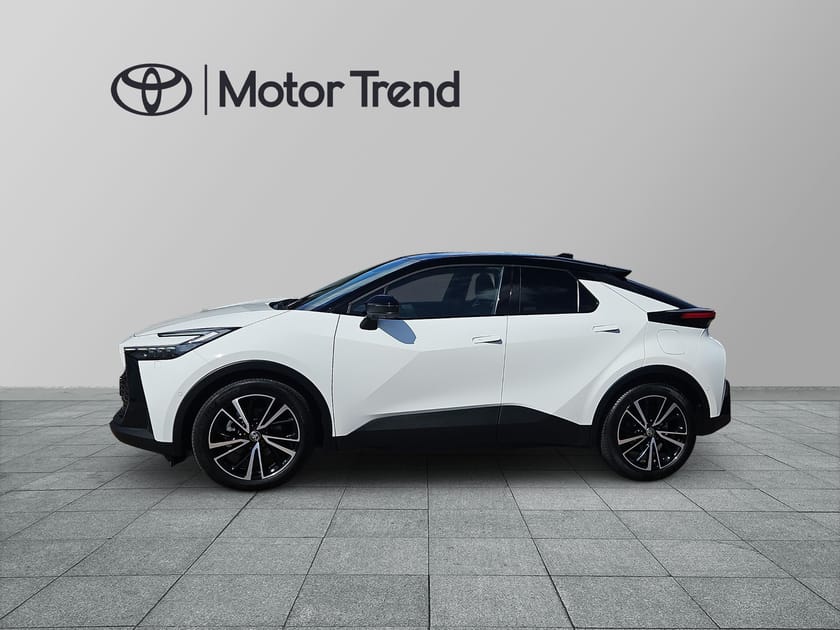 Bild 4 av Toyota C-HR PHEV 2,0 LADDHYBRID FWD EXECUTIVE KOMFORTPAKET, Dragkrok/vinterhjul