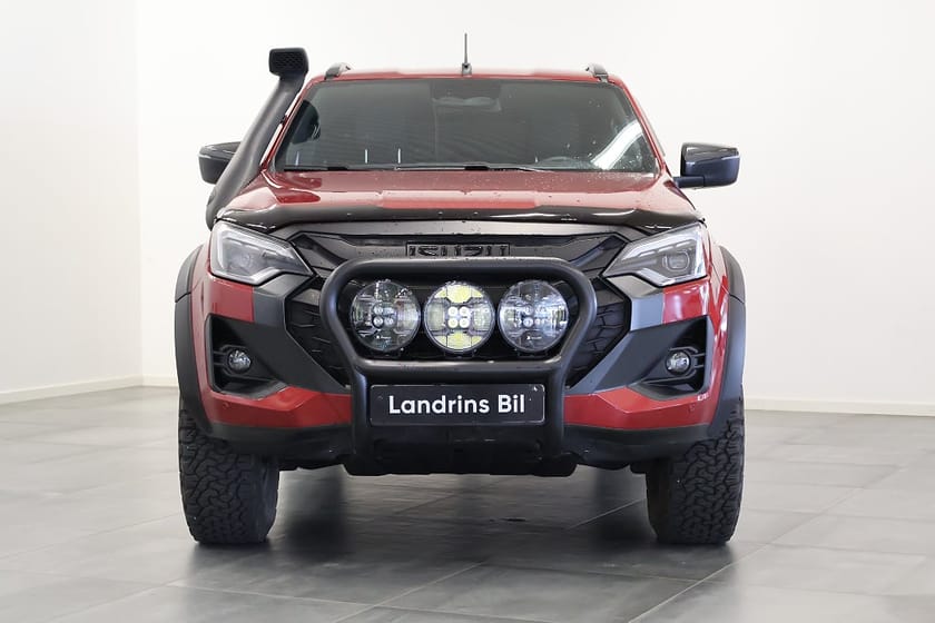 Bild 2 av Isuzu D-Max Crew Cab AT33 Demobil 1.9 CNG 4WD 4200kr Skatt