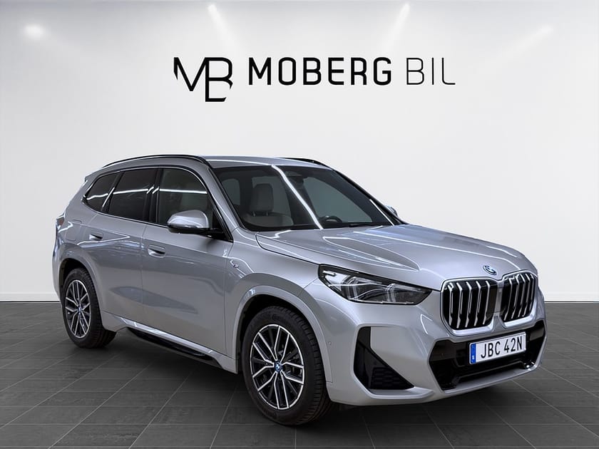 Bild 4 av BMW X1 xDrive25e 245hk M Sport H/K B-Kamera