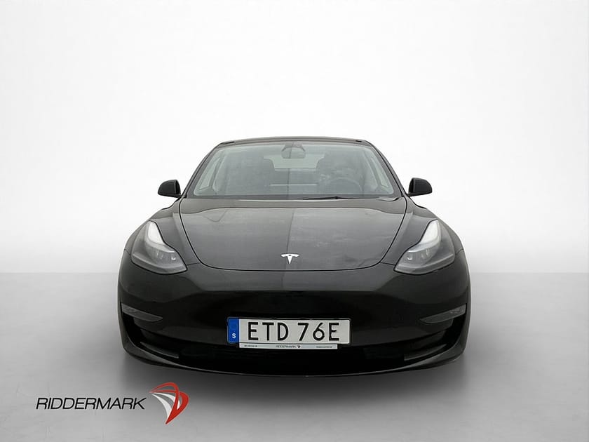 Bild 3 av Tesla Model 3 Long Range AWD Värmepump Autopilot Pano