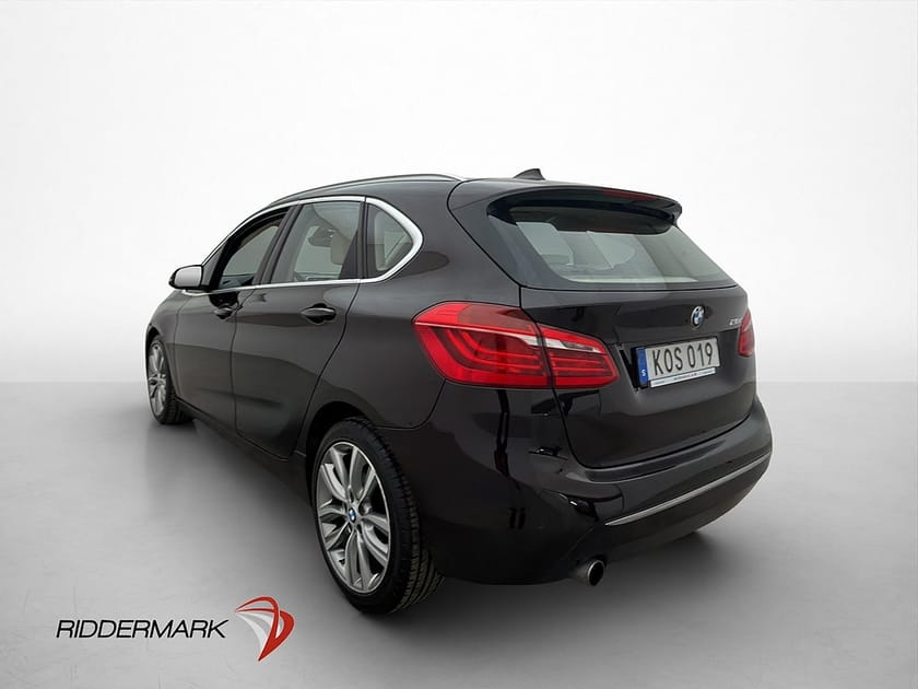 Bild 4 av BMW 218d Active Tourer 218 150hk Luxury Line Skinn Rattvärme Sensorer 0,43l/m