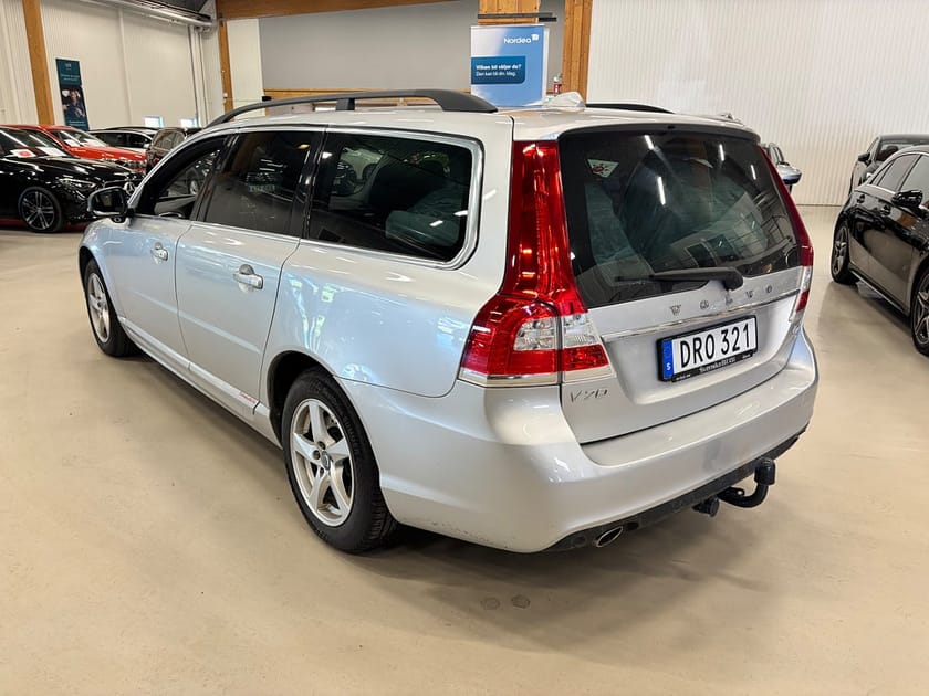 Bild 3 av Volvo V70 D4 AWD Geartronic Momentum Värmare Drag 2,99% ränta