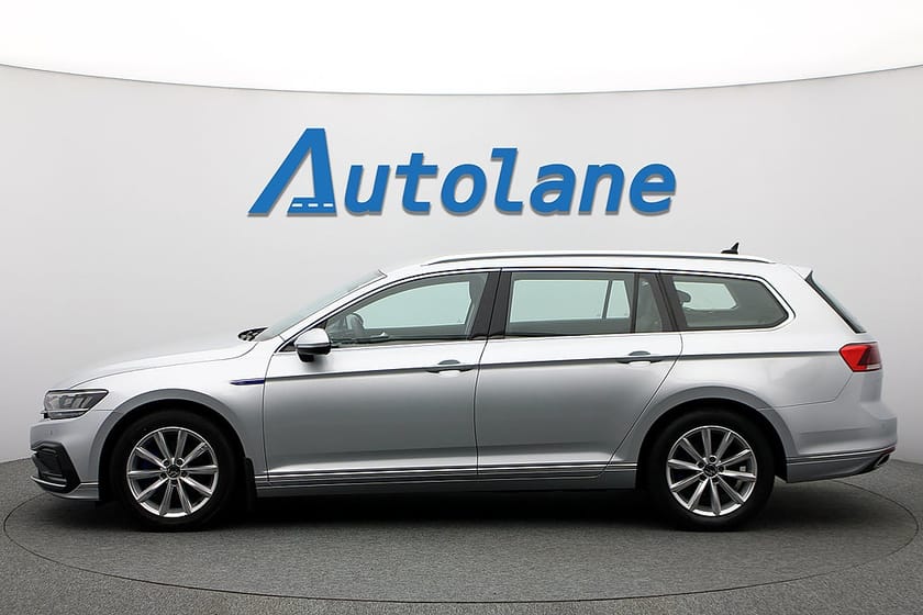 Bild 5 av Volkswagen Passat Sportscombi GTE Dragkrok, Värmare, Backamera 218hk