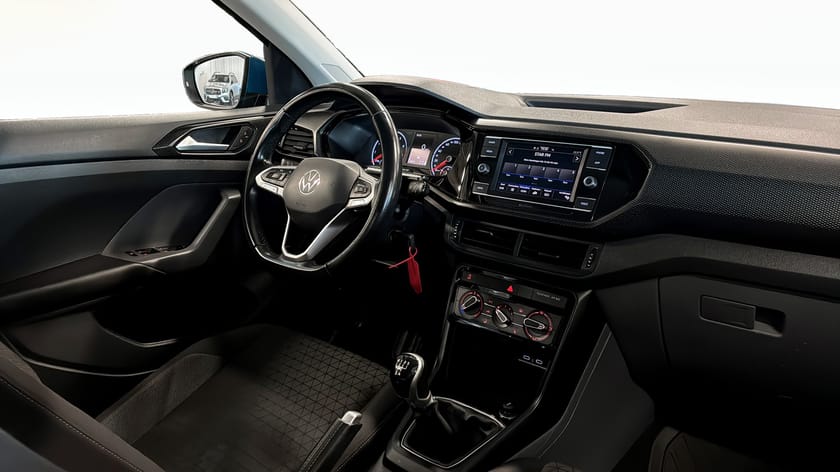 Bild 3 av Volkswagen T-Cross Bluetooth Sätesvärme LaneAssist