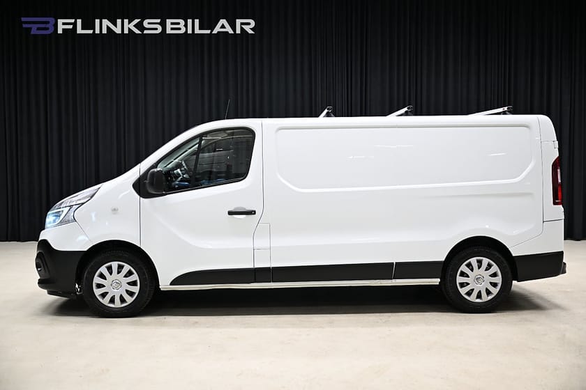 Bild 2 av Renault Trafic Skåpbil dCi 145HK L2|Automat|Drag|Värmare|GPS|Backkamera|Moms