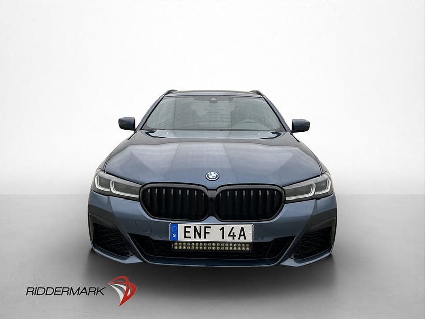 Bild 2 av BMW 530e xDrive Touring 292hk M Sport Skinn Kamera Drag HiFi CarPlay