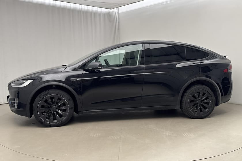 Bild 2 av Tesla Model X 60D Fri Supercharge