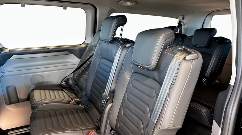Bild 5 av Ford Tourneo Custom 340 Plug-in Hybrid