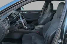Thumnail bilde 3 av Škoda Superb Stasjonsvogn