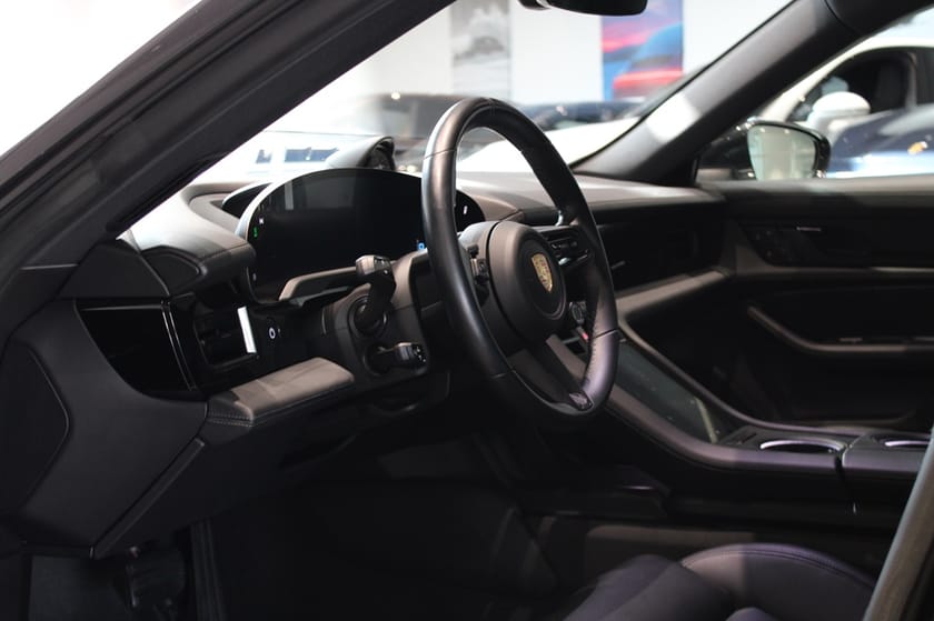 Bild 3 av Porsche Taycan 