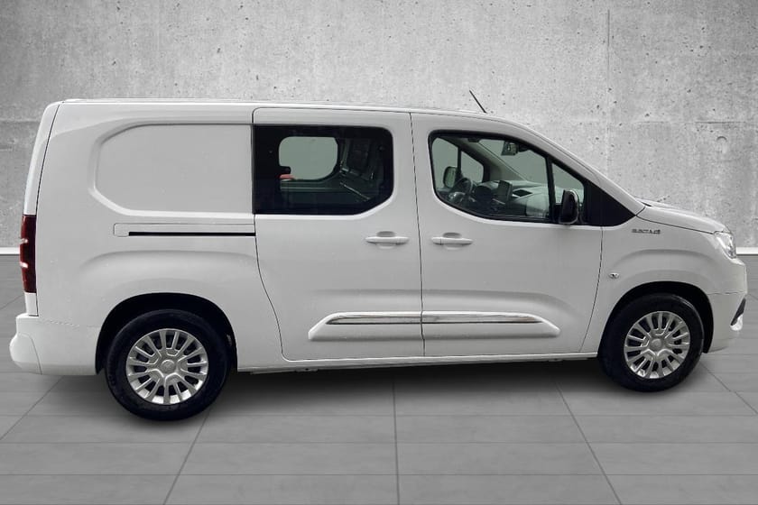 Bilde 4 av Toyota ProAce City Electric EV 50kwt Lang Comfort Plus
