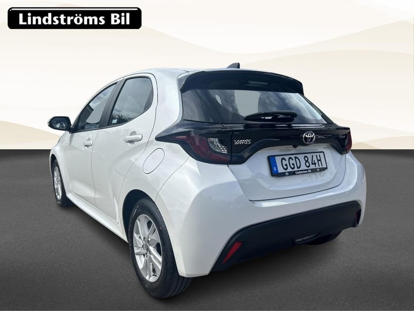 Bild 4 av Toyota Yaris Hybrid 115 1,5 5D ACTIVE KOMFORTPAKET