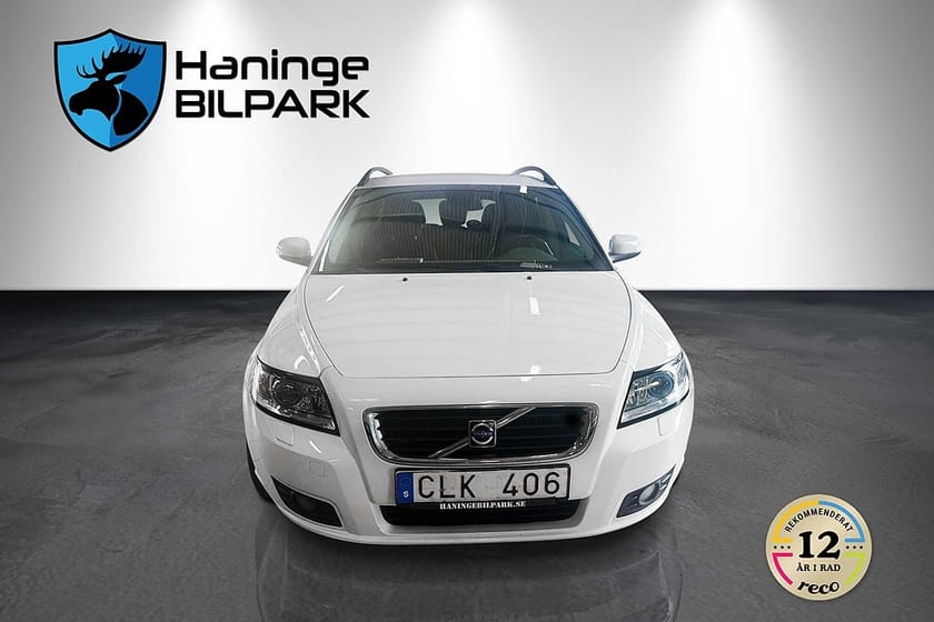 Bild 3 av Volvo V50 2.4 Momentum / SUPERDEAL 3.95% / bes till 2027-02-28