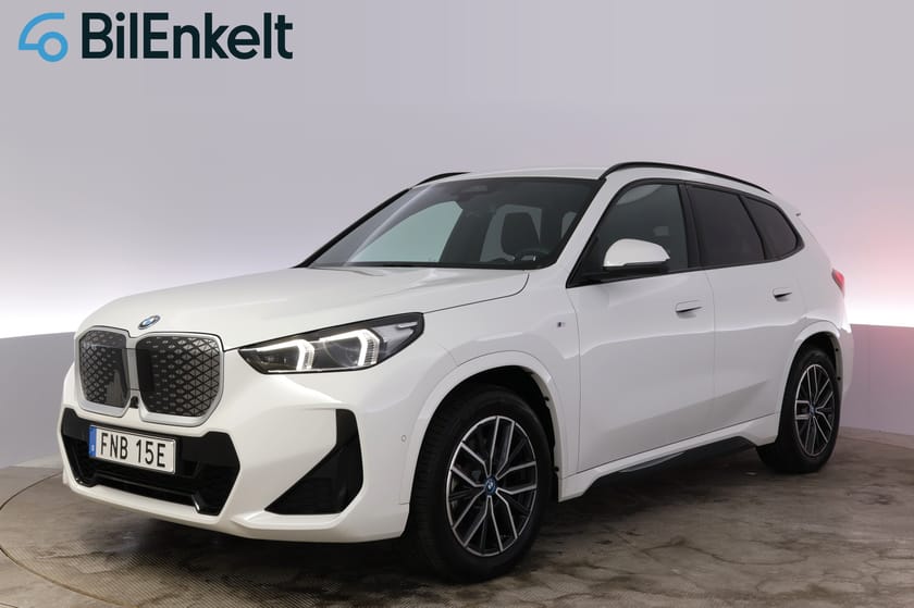 Bild 4 av BMW iX1 xDrive30 M Sport Business Innovation H&K 360*
