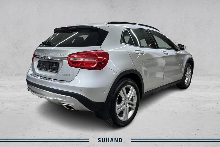 Bilde 5 av Mercedes-Benz GLA 220 CDI 4MATIC 
