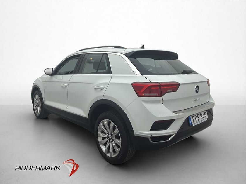 Bild 5 av Volkswagen T-Roc 1.5 TSI 150hk CarPlay Sensorer Adaptiv