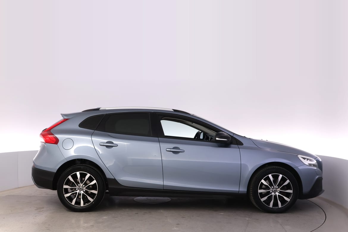Volvo V40 2018 - miniatyr 5