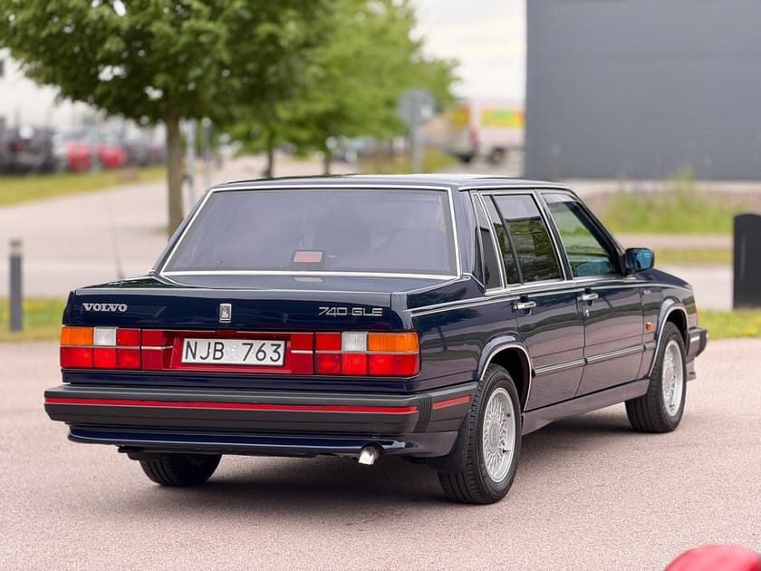 Bild 5 av Volvo 740 2.3 Manual,4 växlar %2B OD GLE *9112 mil*