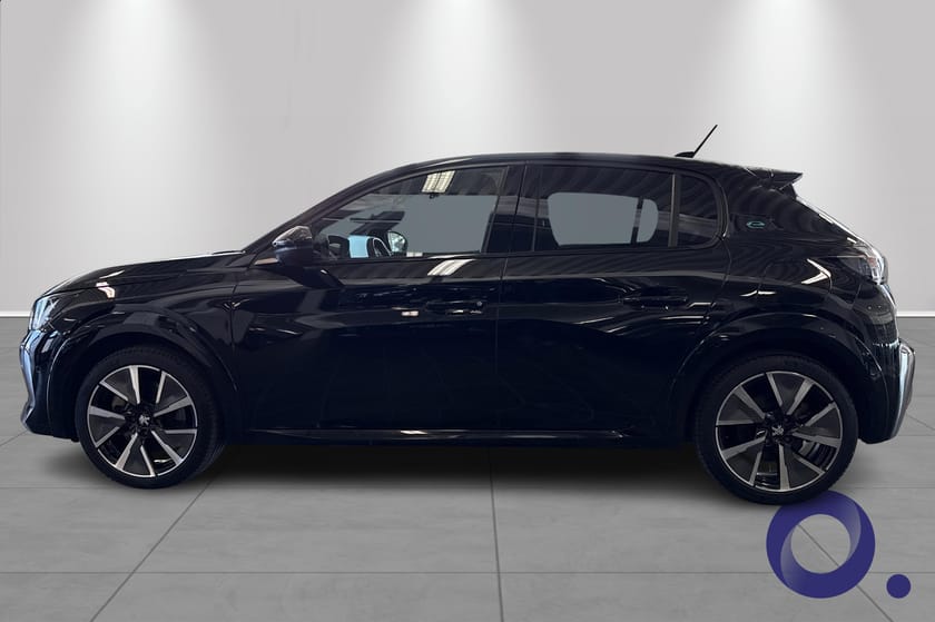 Bilde 2 av Peugeot e-208 GT|Adaptiv Cruice|Carplay|Trådløs mobillading|Lav km