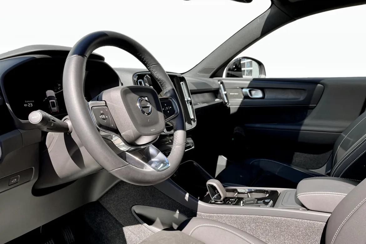 Volvo EX40 Twin Motor Performance