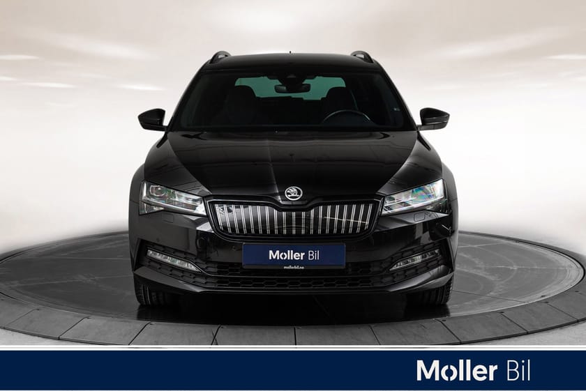 Bilde 3 av Škoda Superb iV Combi