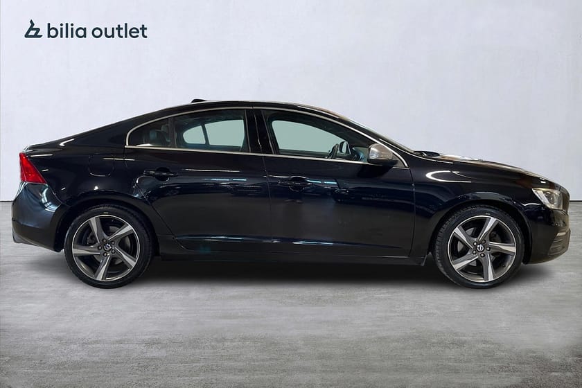 Bild 5 av Volvo S60 T4 R-Design / 5800mil / 1-ägare / Premium Sound / Skinn