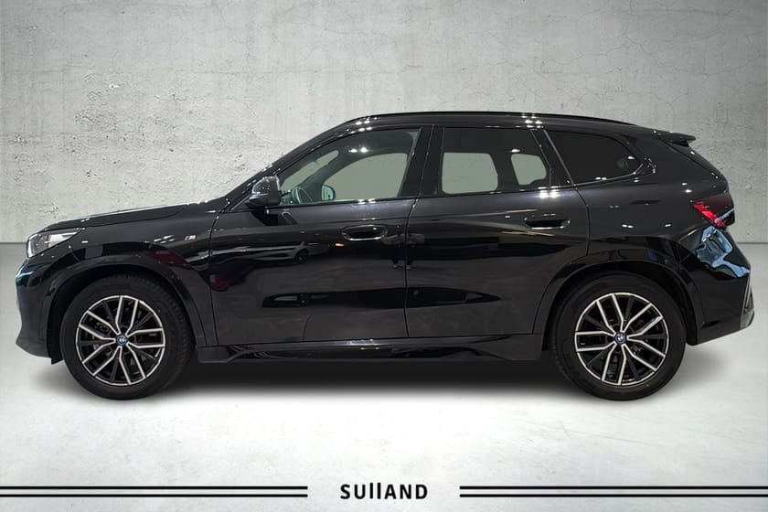 Bilde 2 av BMW iX1 xDrive30