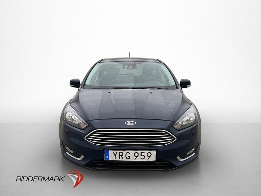 Bild 2 av Ford Focus Kombi 1.5 TDCi Titanium Värmare Keyless CarPlay WiFi
