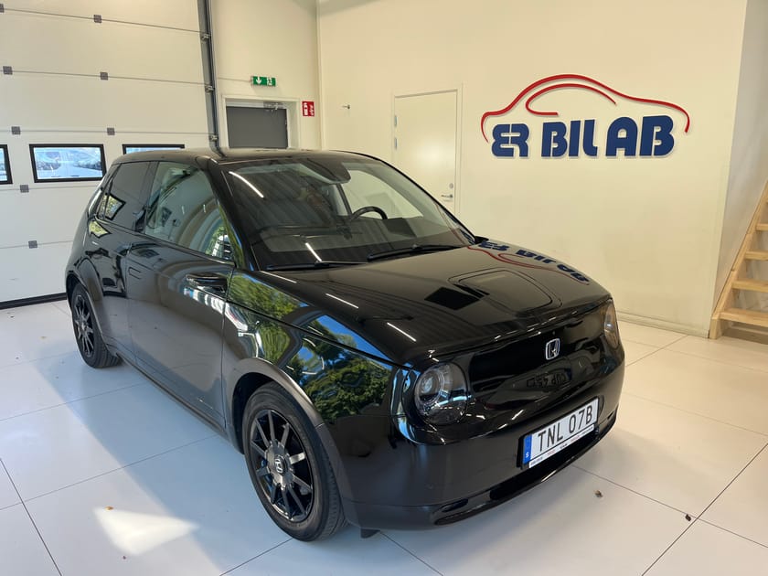 Bild 1 av Honda E