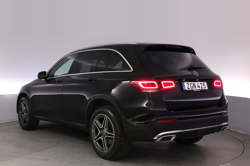 Bild 4 av Mercedes-Benz GLC 300 de 4MATIC AMG 360 Navi Carplay