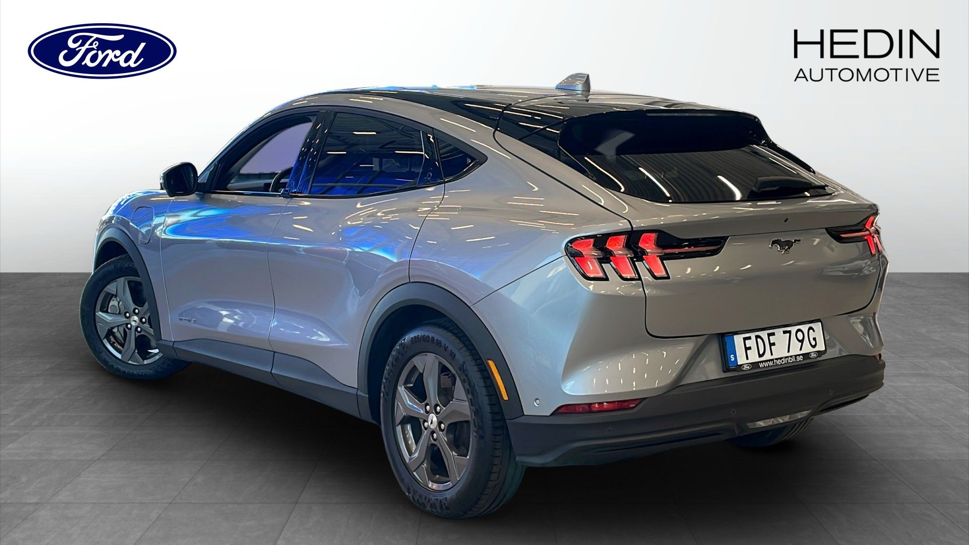 Ford Mustang Mach-E RWD 2022, bild 2/10