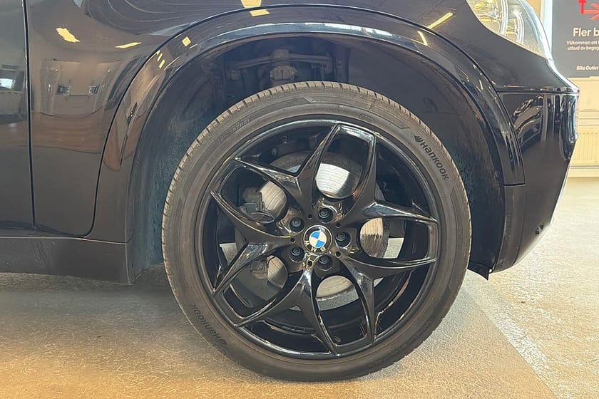 Bild 4 av BMW X5 xDrive40d 7-Sits Steptronic M Sport Drag Pano Värmare