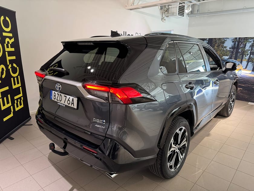 Bild 3 av Toyota RAV4 Plug-in Hybrid Style Premium Skinn/Dragkrok