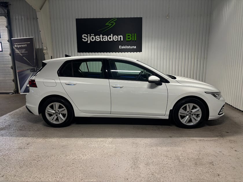 Bild 5 av Volkswagen Golf 1.5 TSI ACT OPF Base Cockpit/M-Värme/Rattvärme