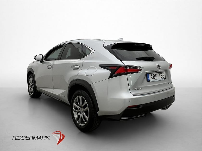 Bild 5 av Lexus NX 300h AWD 197hk Executive Kamera Skinn GPS Rattvärme