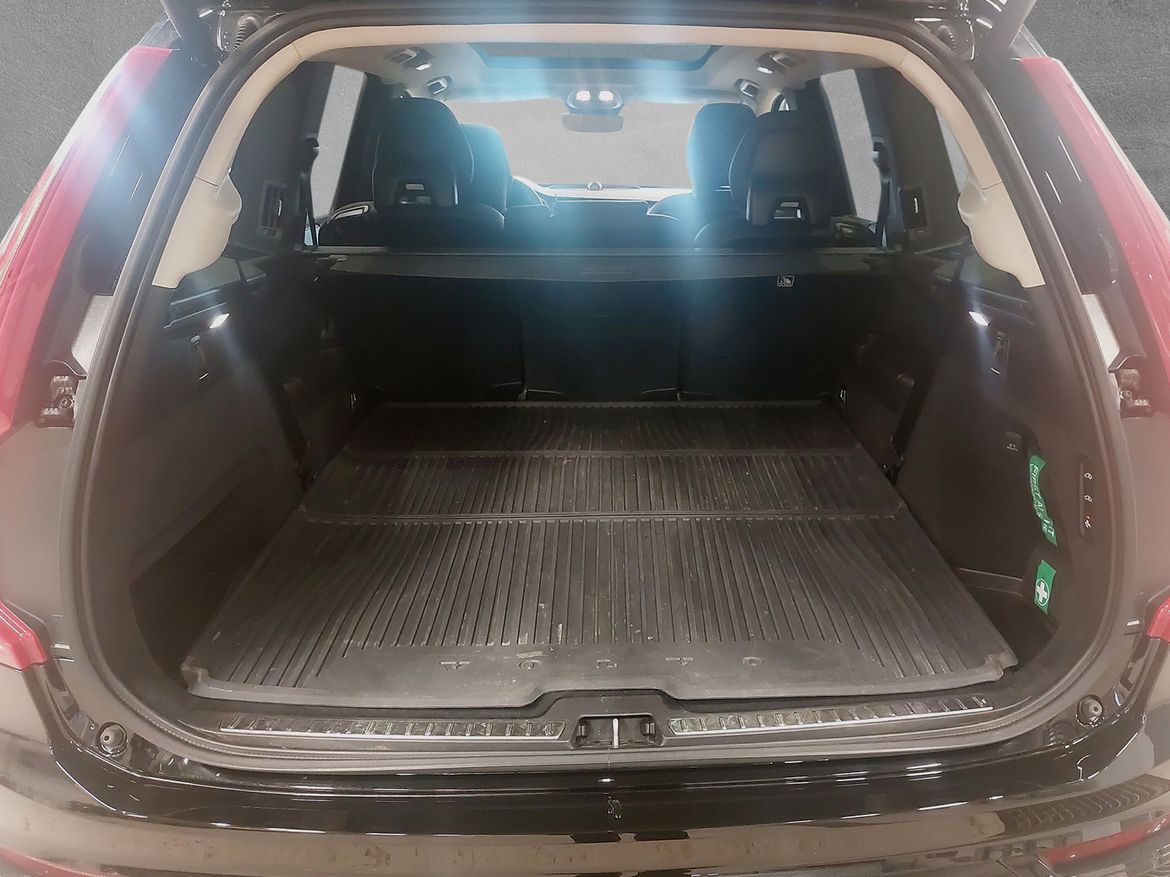 Volvo XC90 2023 - miniatyr 7