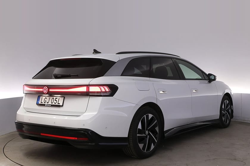 Bild 5 av Volkswagen ID.7 Pro Tourer Drag Elstol HUD BLIS 360