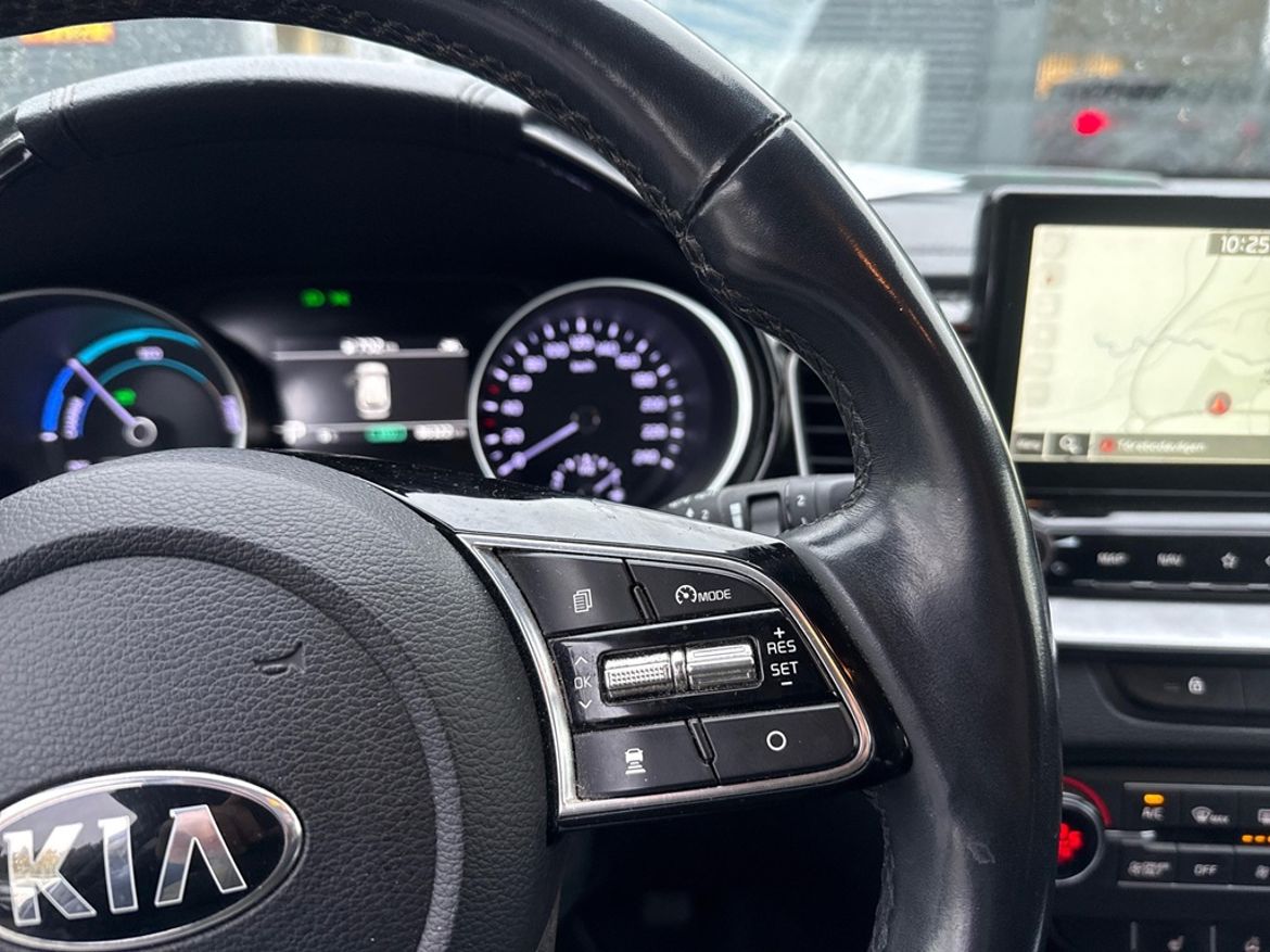Kia Kia Ceed Sportswagon Plug-in Hybrid — bild 17