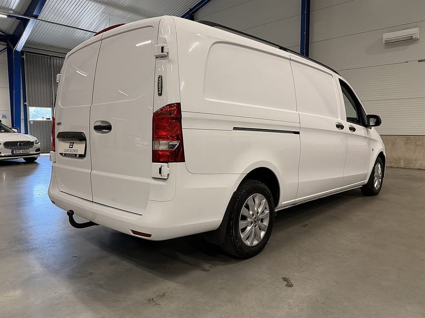 Bild 5 av Mercedes-Benz Vito 116 CDI 3.0t 163 HK / Dubbla S-Dörrar / Leasebar /