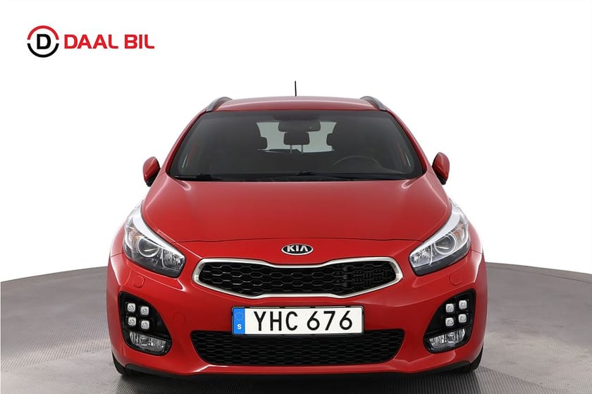 Bild 2 av Kia cee'd_sw 1.6 CRDi 136HK GT-LINE B-KAM NAVI FARTHÅLLARE BT