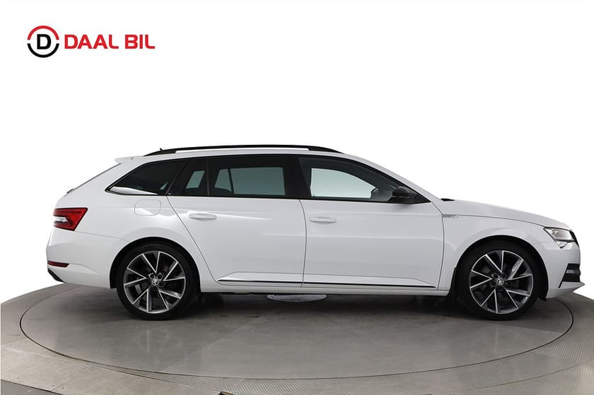 Bild 5 av Škoda Superb iV Kombi