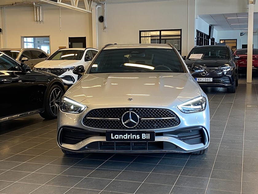 Bild 2 av Mercedes-Benz C 300 T e 300e, AMG-Line, PREMIUM, Night package
