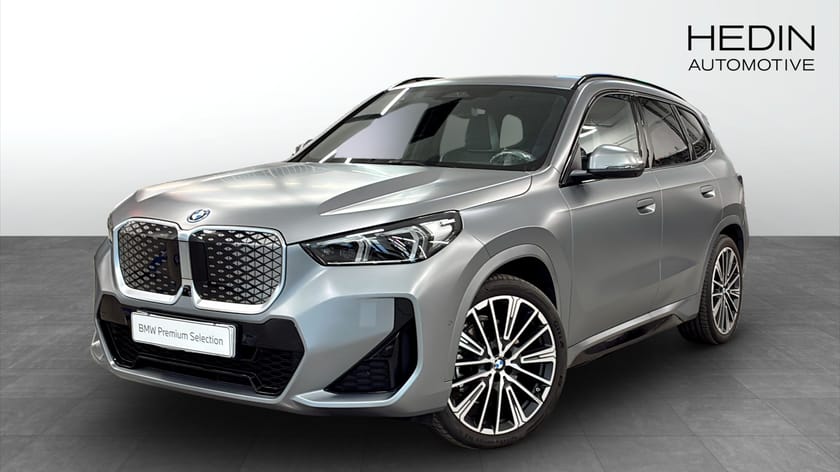 Bild 1 av BMW iX1 xDrive30 Innovation M Sport Business Drag 360°