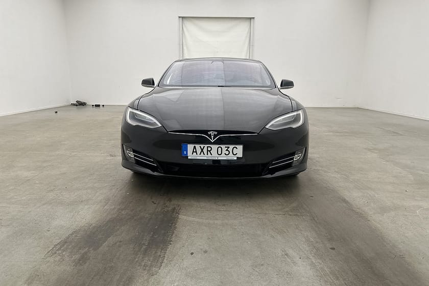 Bild 3 av Tesla Model S Long Range AWD Pano Kamera  Luftfjä MOMS