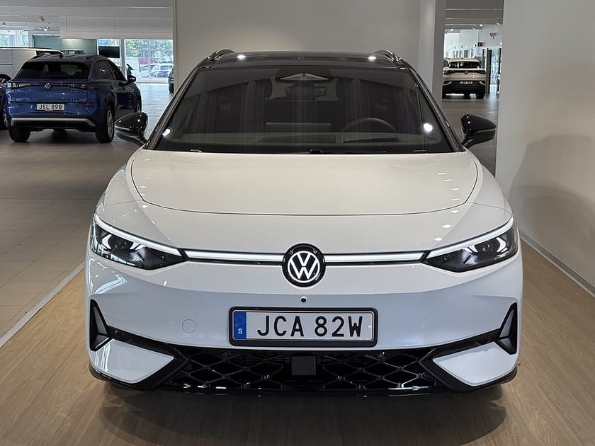 Bild 2 av Volkswagen ID.7 91 kWh 4Motion Tourer GTX 86 BATTERI 340 HK 1 VXL